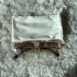 Dezi 2000s in gold/G15 gradient